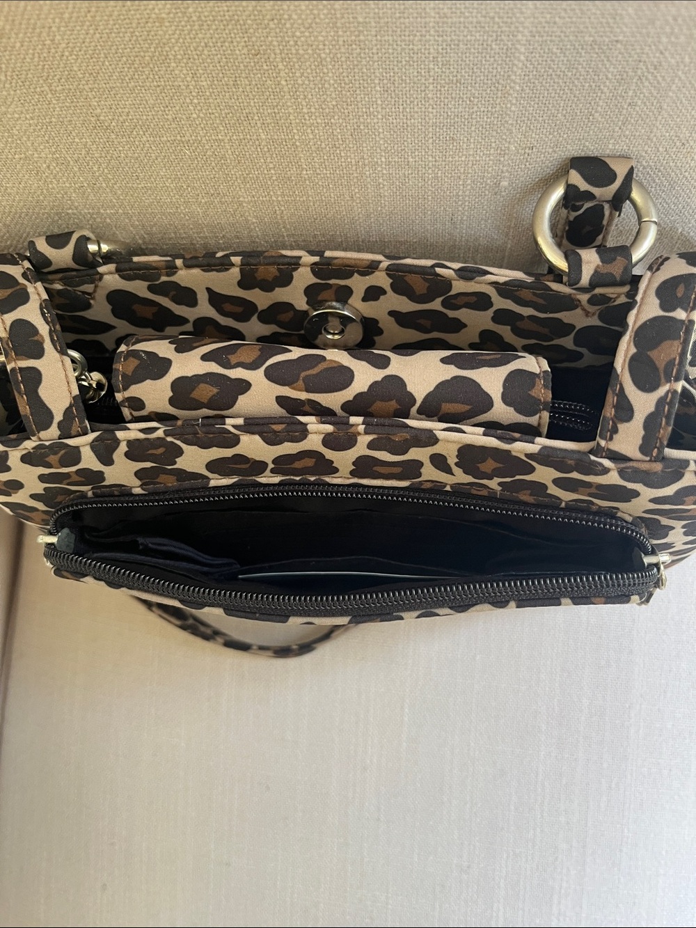 Leopard Print Shoulder Handbag - Picture 5 of 5